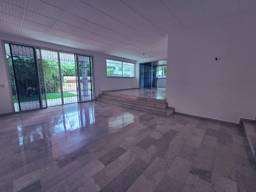 Villa 5 pièces - Biétry rue des Majorettes