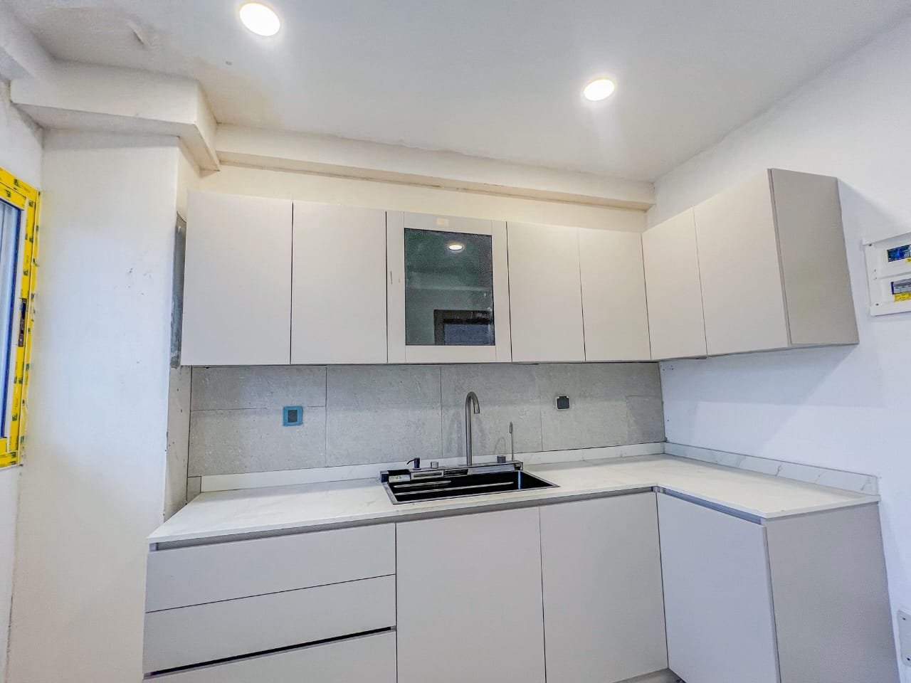 Appartement 4 pièces en vente — Riviera 4, M'Badon — photo 2
