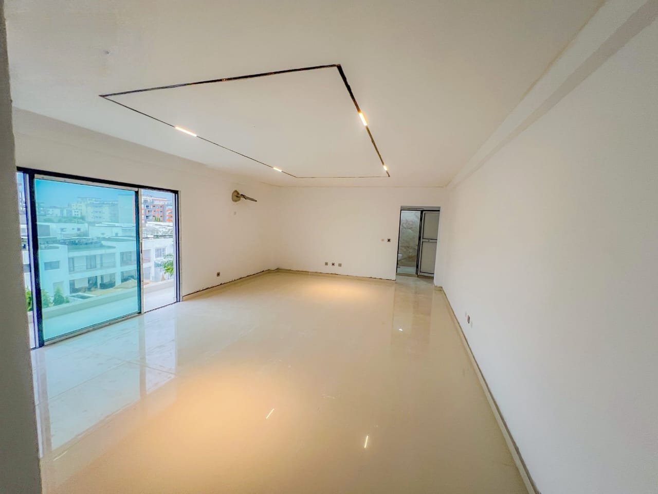 Appartement 4 pièces en vente — Riviera 4, M'Badon — photo 3